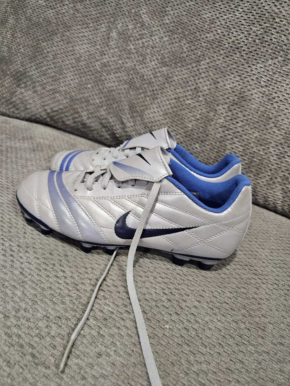 NWOT! Nike Premier FG Soccer Cleats, Size 7